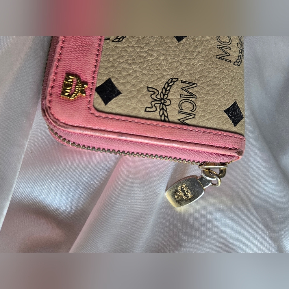 MCM Visetos Pink and Tan Zippy Wallet - Picture 4 of 14